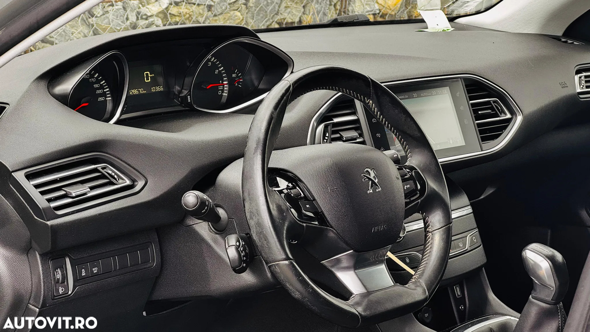 Peugeot 308 1.2 L PureTech Turbo S&S Allure Pack - 7