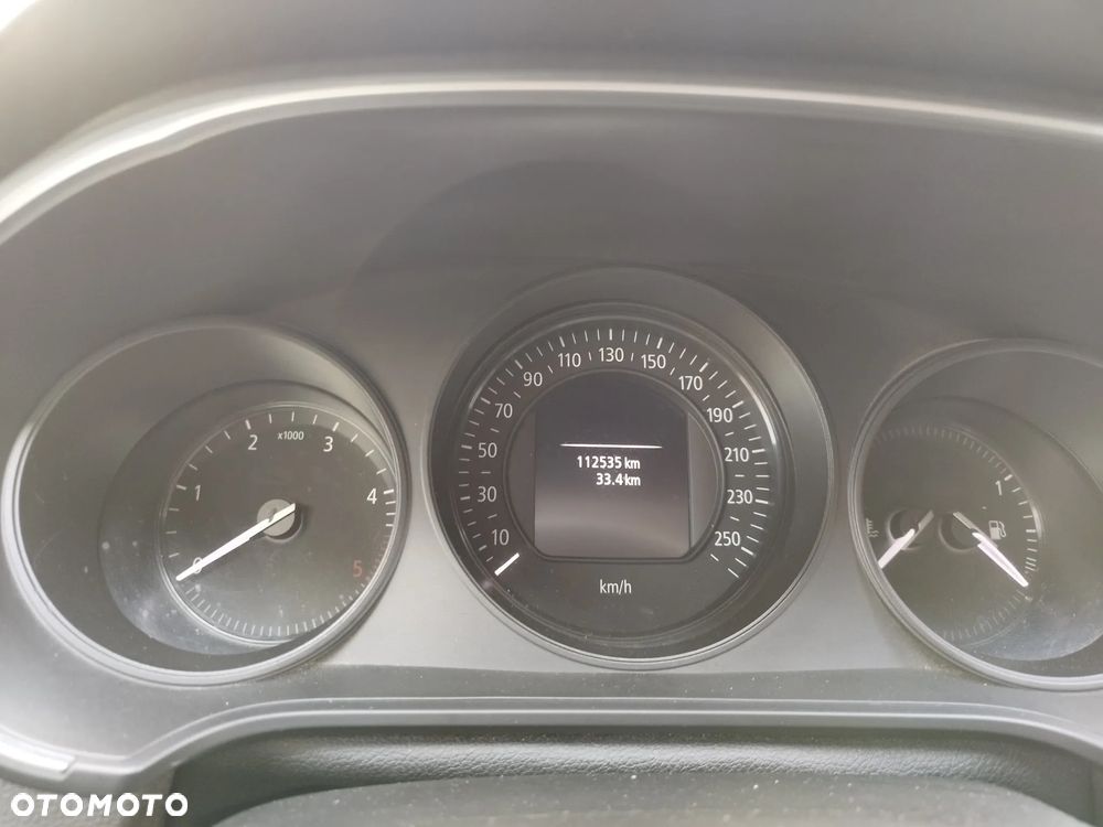 Renault Megane 1.5 dCi Zen - 12