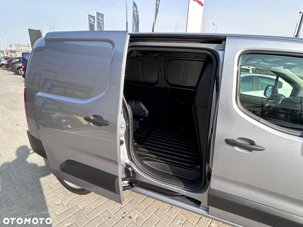 Opel Combo Cargo - 16