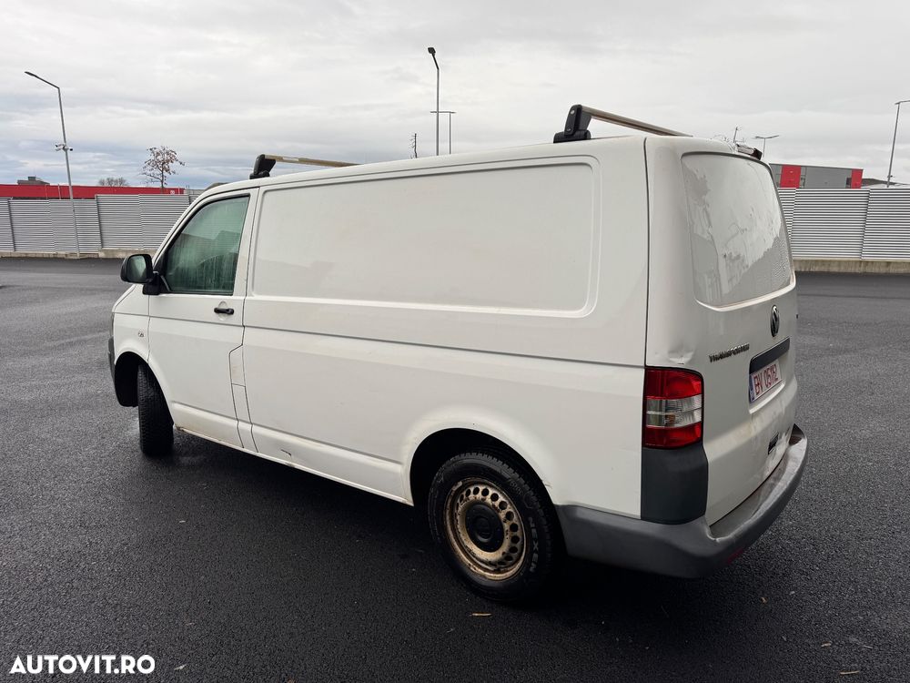 Volkswagen Transporter - 2
