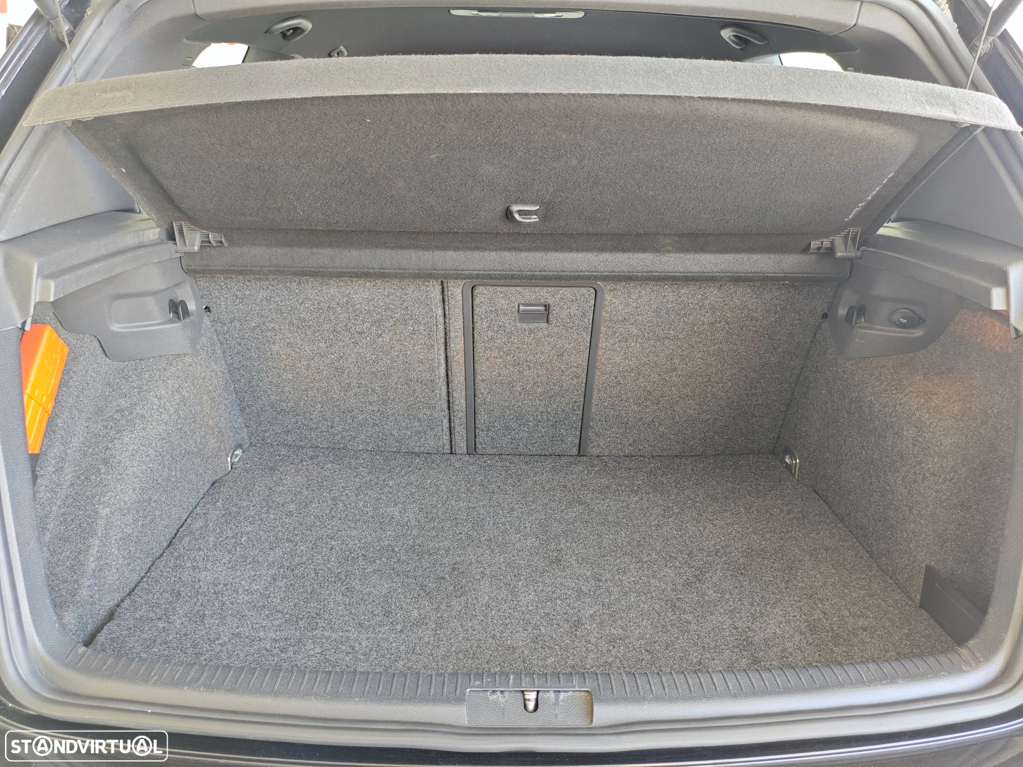 VW Golf 3.2 R32 4Motion - 26