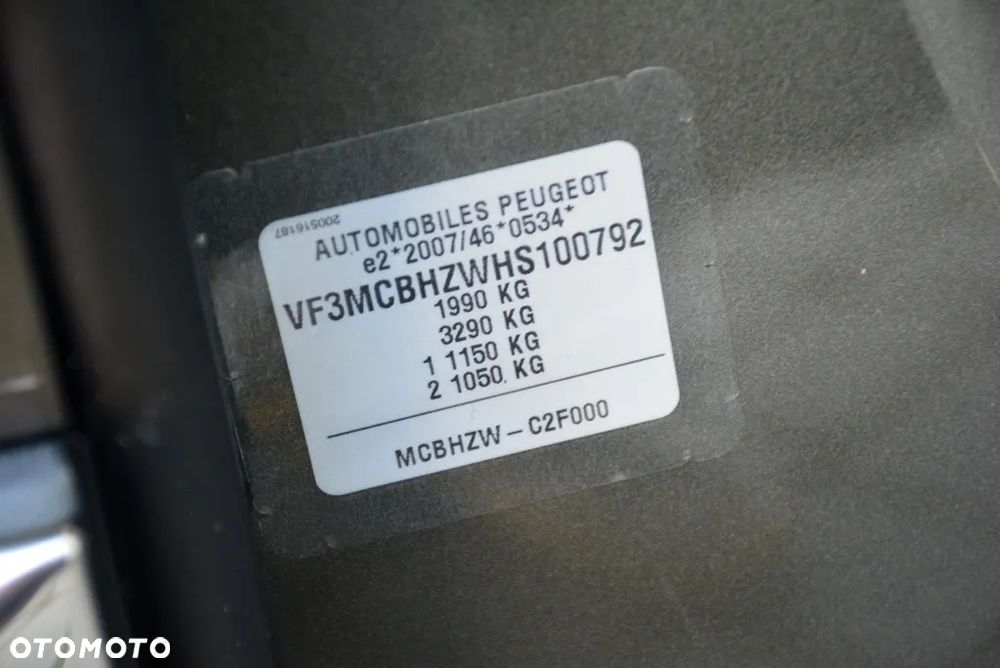Peugeot 3008 1.6 BlueHDi Allure S&S EAT6 - 5