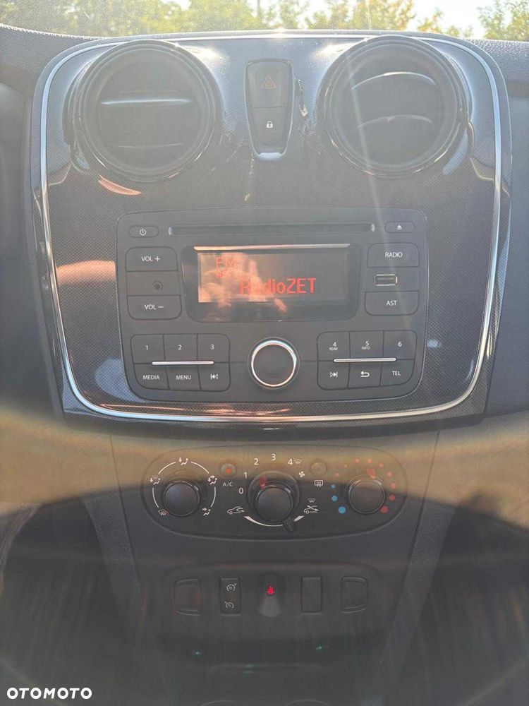 Dacia Sandero - 5