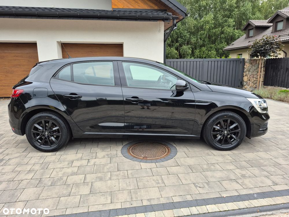 Renault Megane 1.2 Energy TCe Life - 16