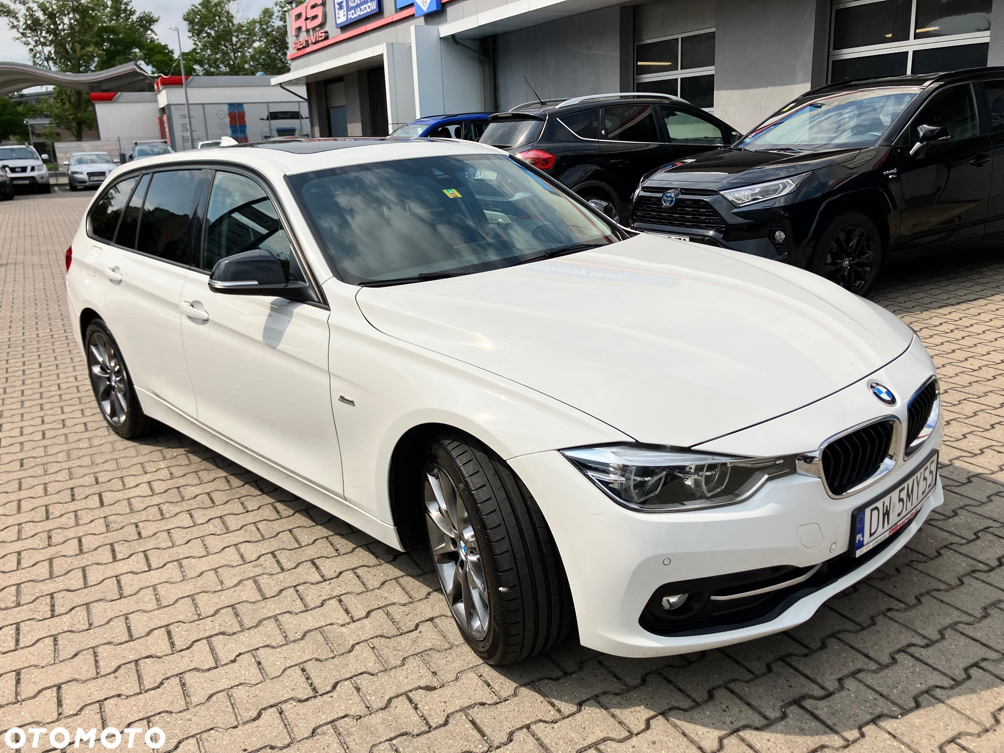 BMW Seria 3 320d Sport Line - 2