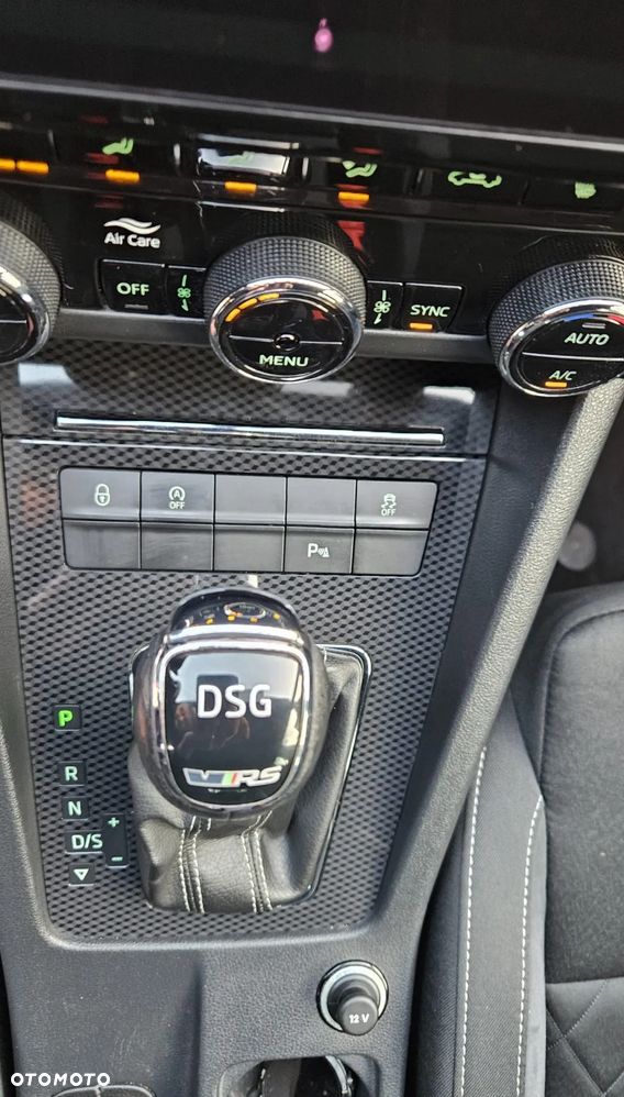 Skoda Octavia 2.0 TDI 4x4 DSG RS - 15