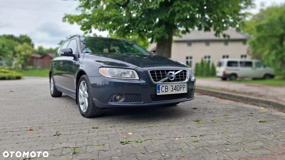 Volvo V70 2.0D Kinetic - 2