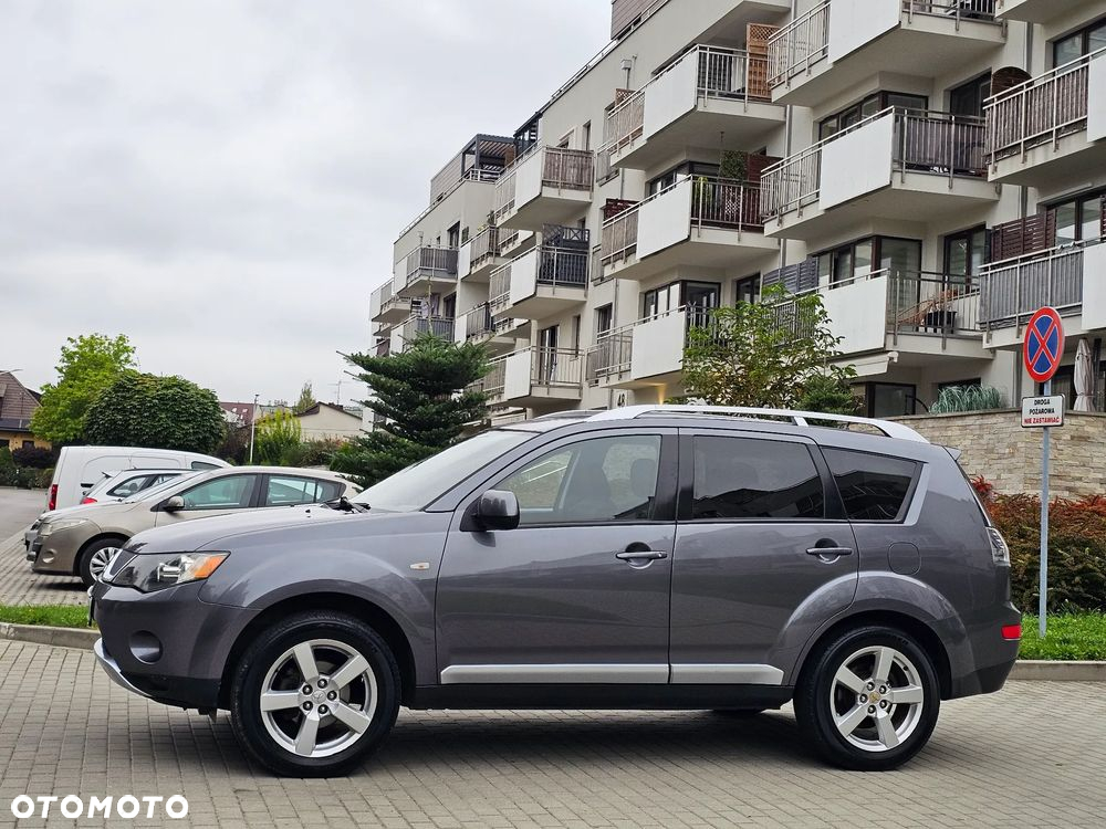 Mitsubishi Outlander 2.0 DID Intense - 16