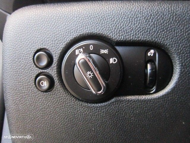 MINI 3 Portas John Cooper Works Auto Desportiva - 49