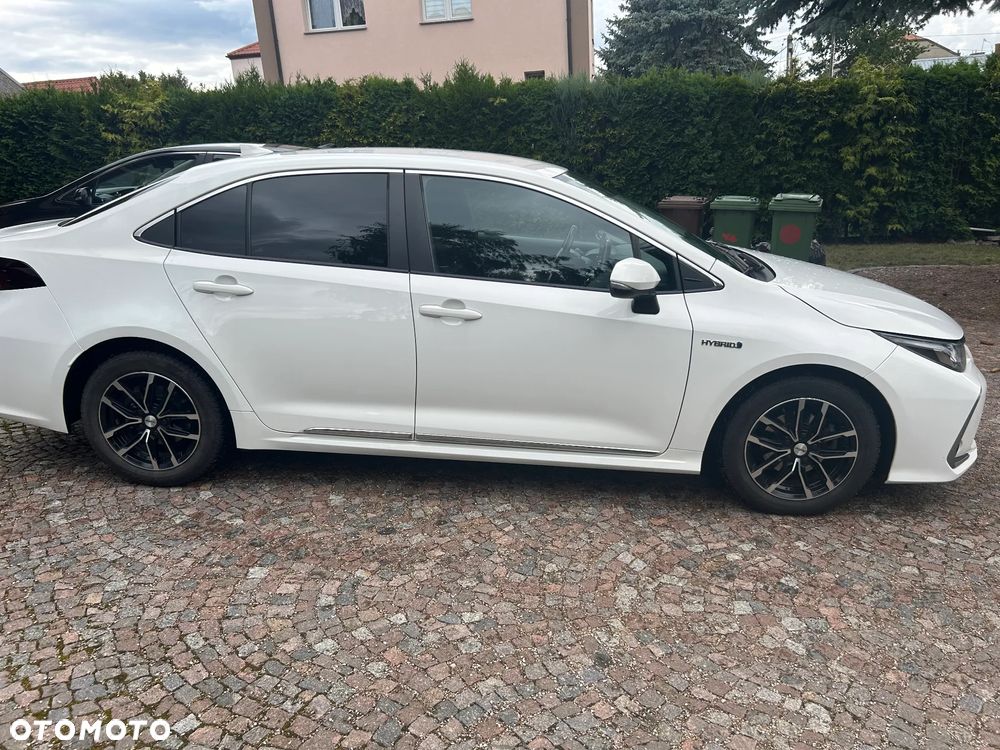 Toyota Corolla 1.8 Hybrid Comfort - 4
