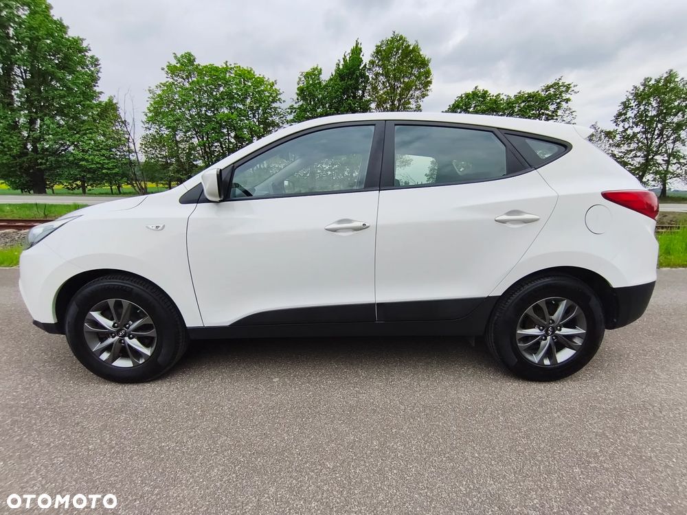 Hyundai ix35 1.6 2WD Fifa World Cup Edition - 6
