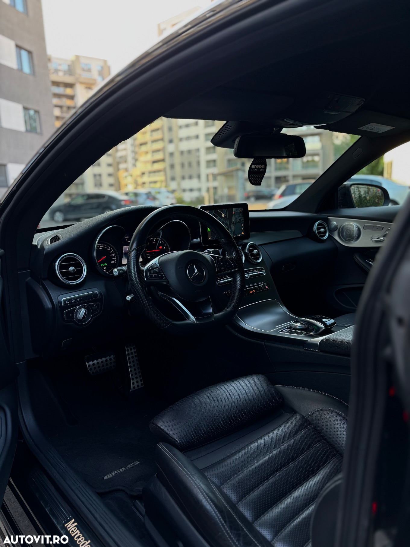 Mercedes-Benz C 250 d Coupe 4MATIC Aut. - 34