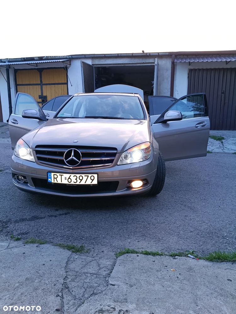 Mercedes-Benz Klasa C 200 Kompressor Avantgarde - 17