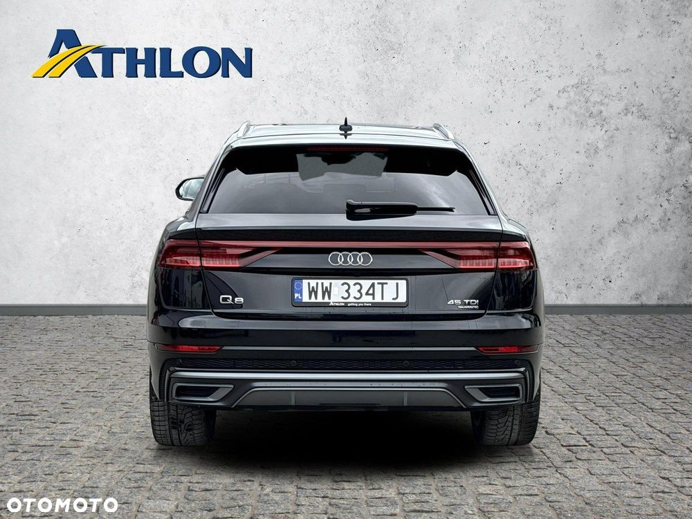Audi Q8 - 4