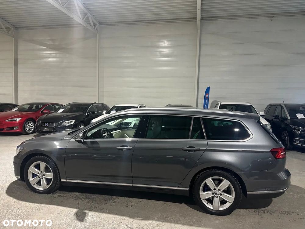 Volkswagen Passat - 5