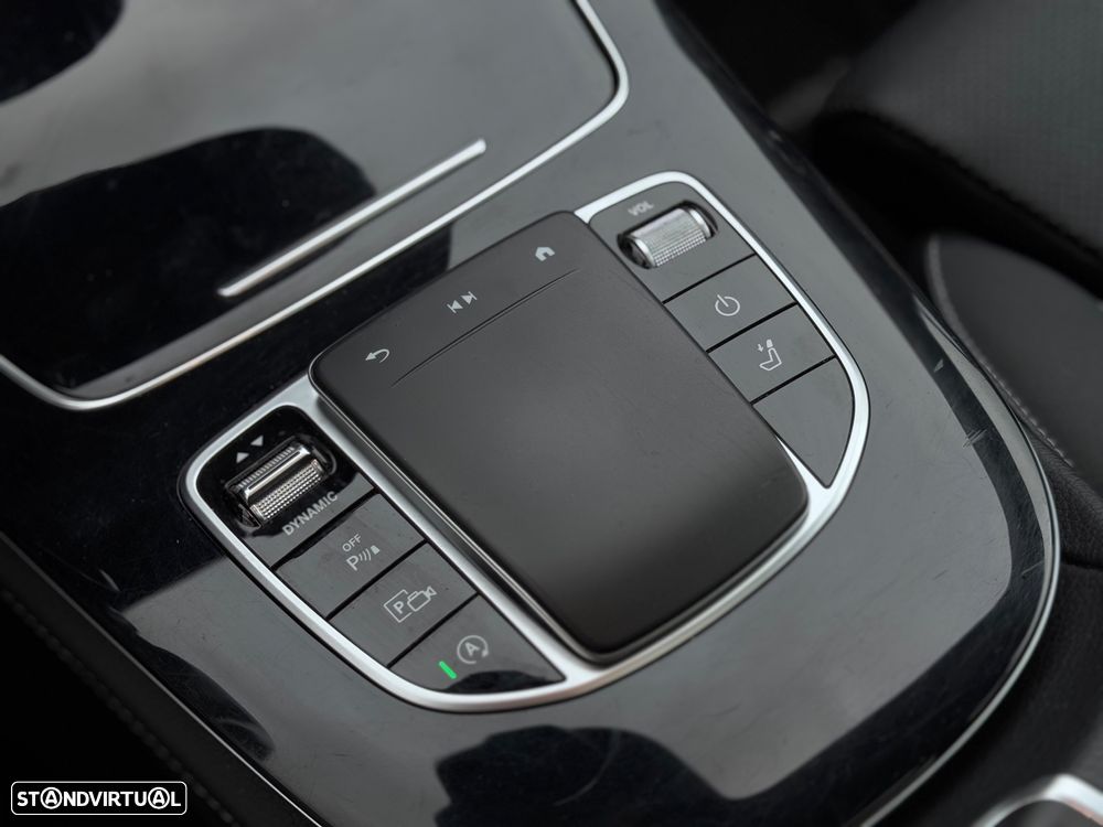 Mercedes-Benz E 220 d T 9G-TRONIC AMG Line - 20