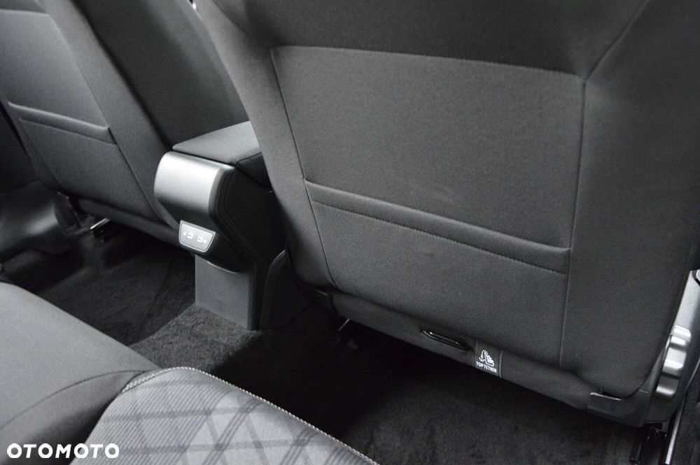 Volkswagen Taigo - 25