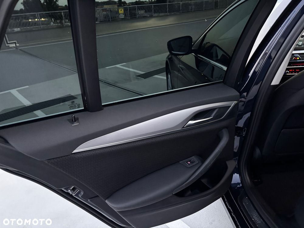 BMW Seria 5 - 31