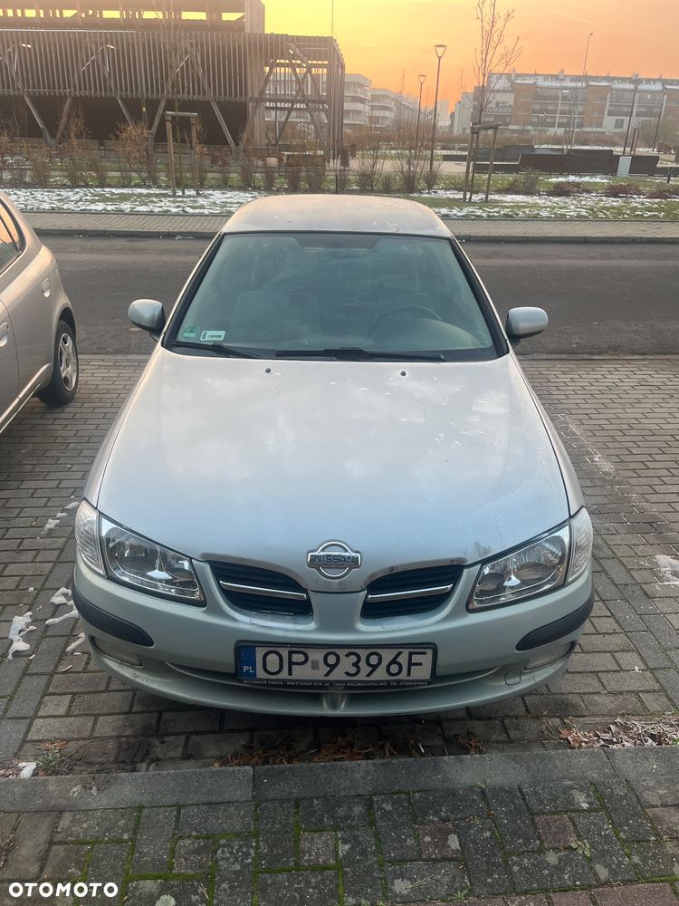 Nissan Almera 1.5 Comfort - 2