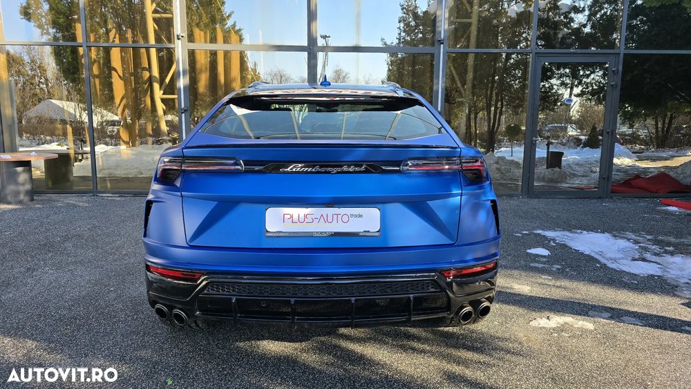 Lamborghini URUS - 31