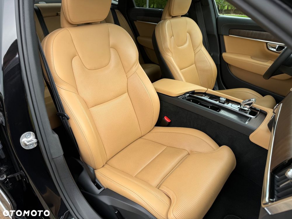 Volvo S90 B5 D AWD Ultimate Bright - 24