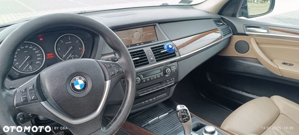 BMW X5 3.0sd xDrive - 13