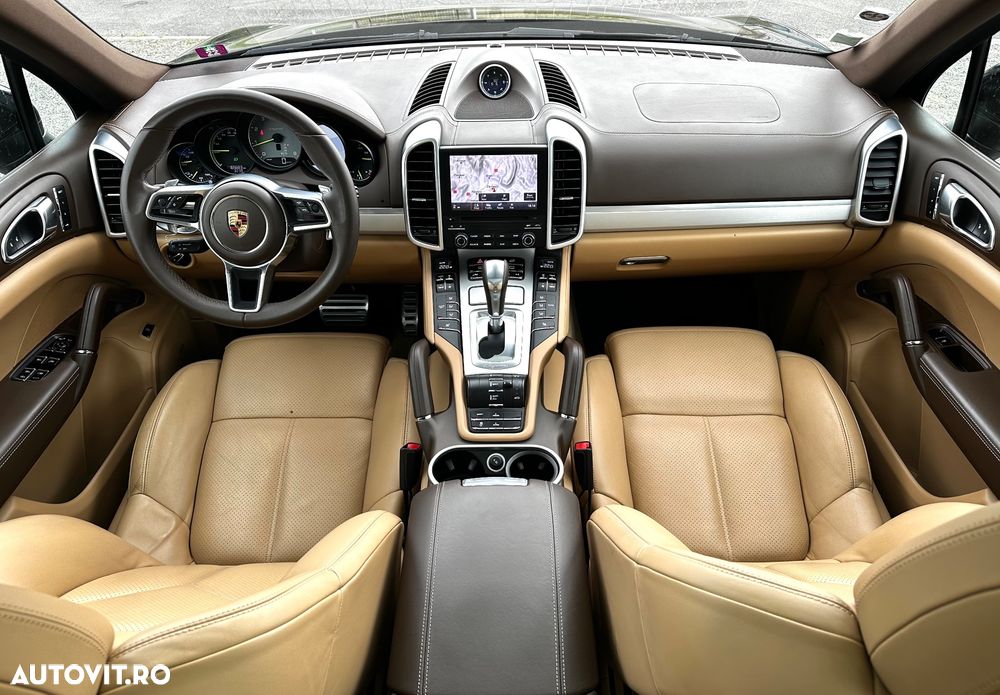 Porsche Cayenne S E-Hybrid Platinum Edition - 7