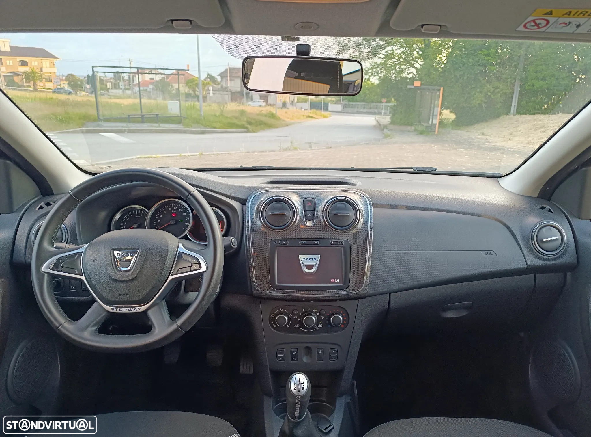 Dacia Logan MCV 0.9 TCe Stepway - 5