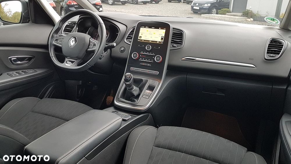 Renault Grand Scenic ENERGY TCe 140 LIMITED - 18