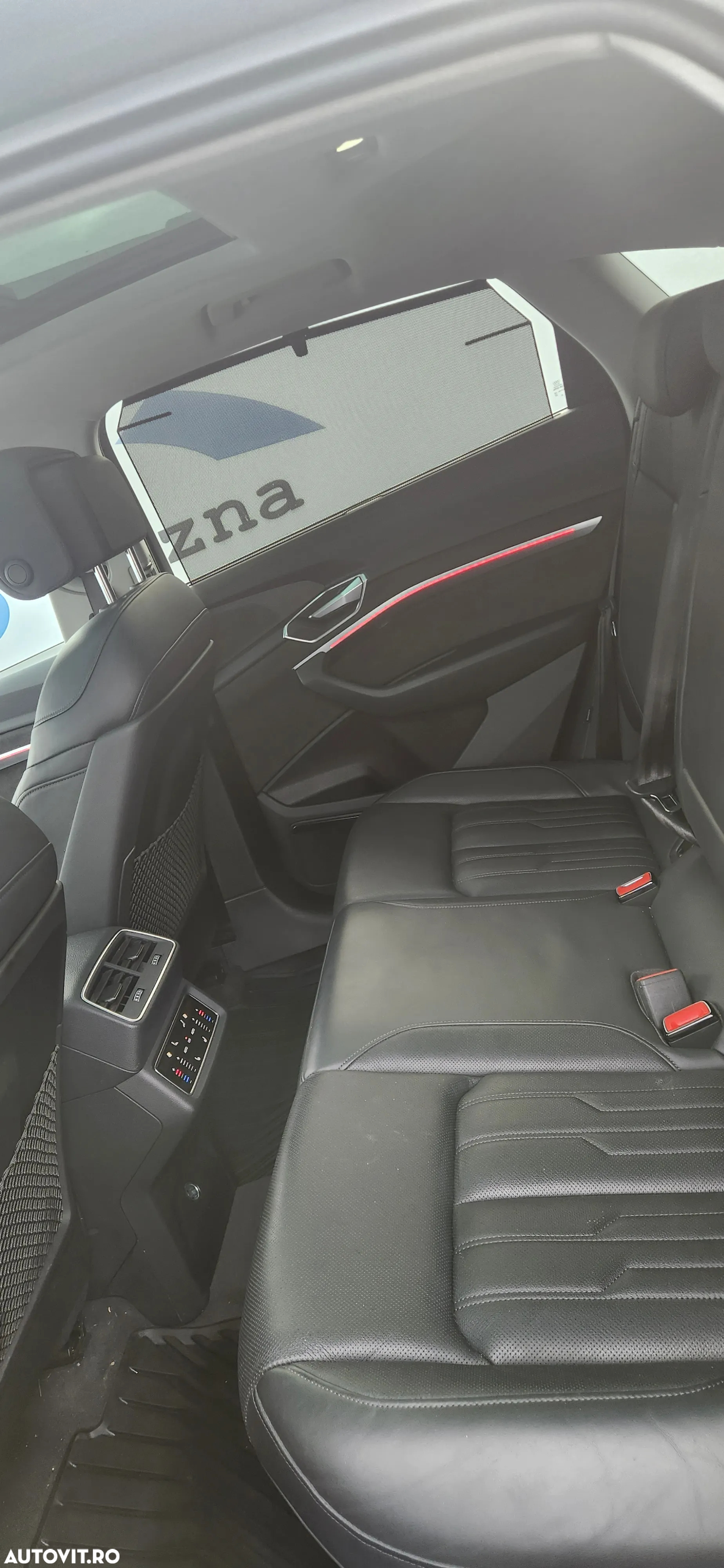 Audi e-tron quattro S - 8