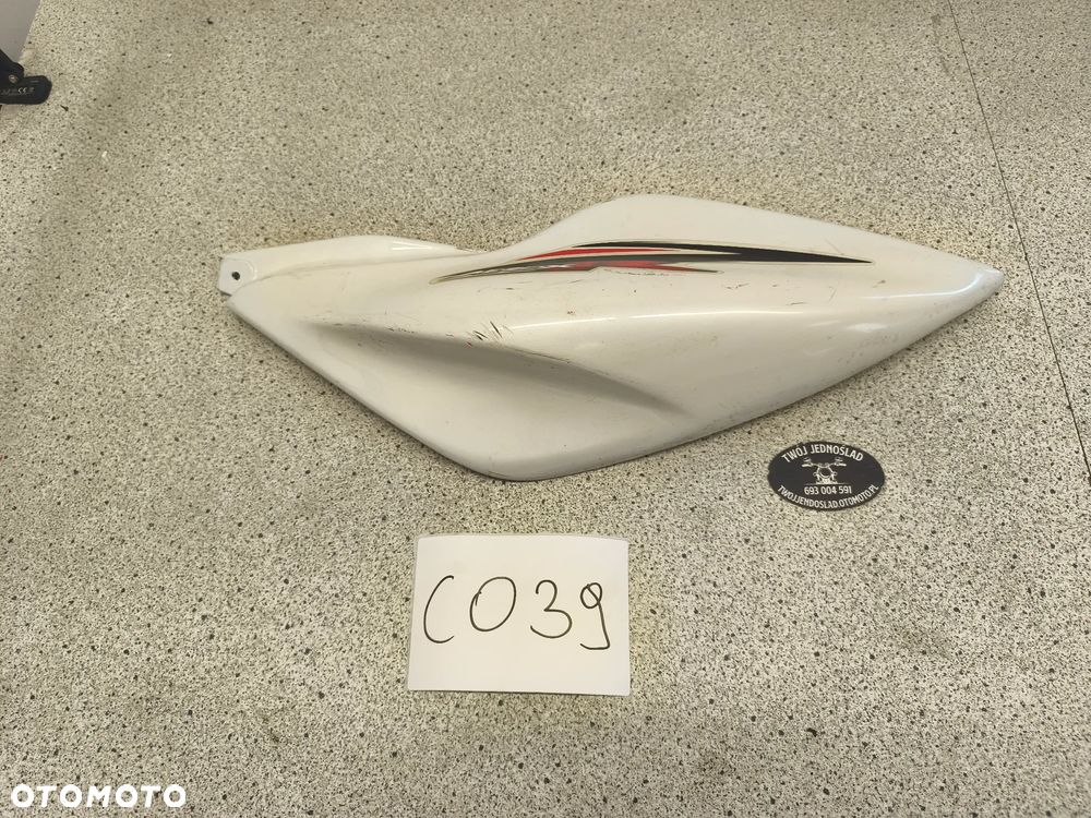Owiewka, osłona, bok, boczek Yamaha Aerox 50 - 1