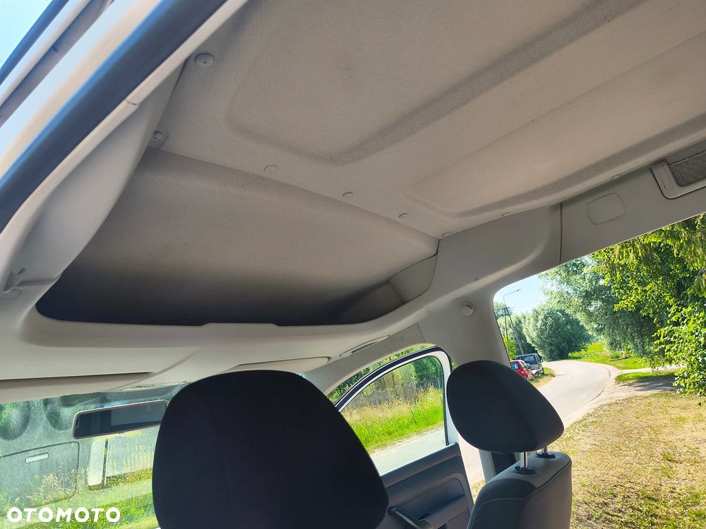 Volkswagen Caddy Comfortline 4Motion - 27