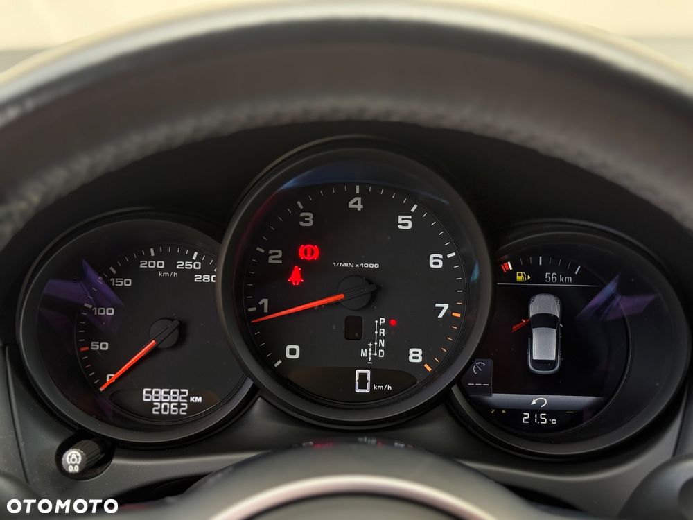 Porsche Macan - 9