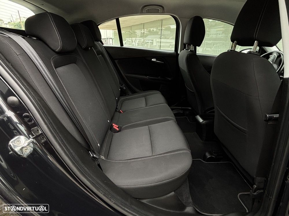 Fiat Tipo 1.6 M-Jet Easy - 10