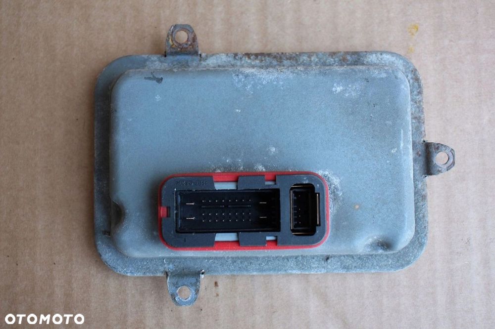 Przetwornica moduł lampy XENON Mercedes C-Klasa w204 130732924000 - 2