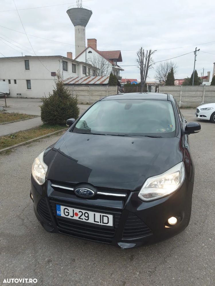 Ford Focus - 1