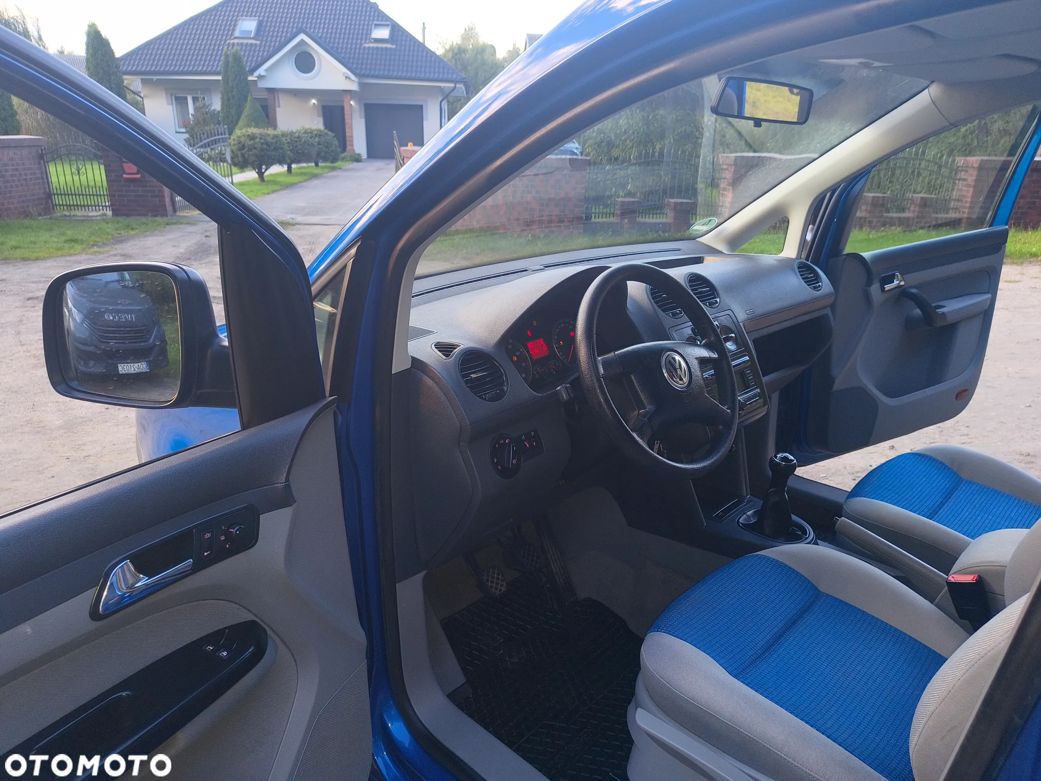 Volkswagen Caddy 1.6 Familie (7-Si.) - 21