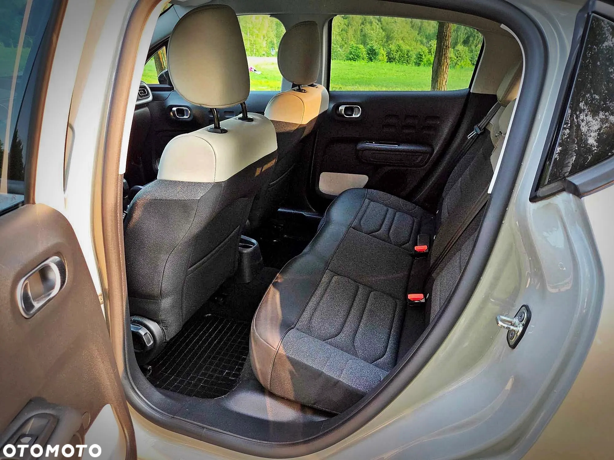 Citroën C3 1.2 PureTech C-Series - 24