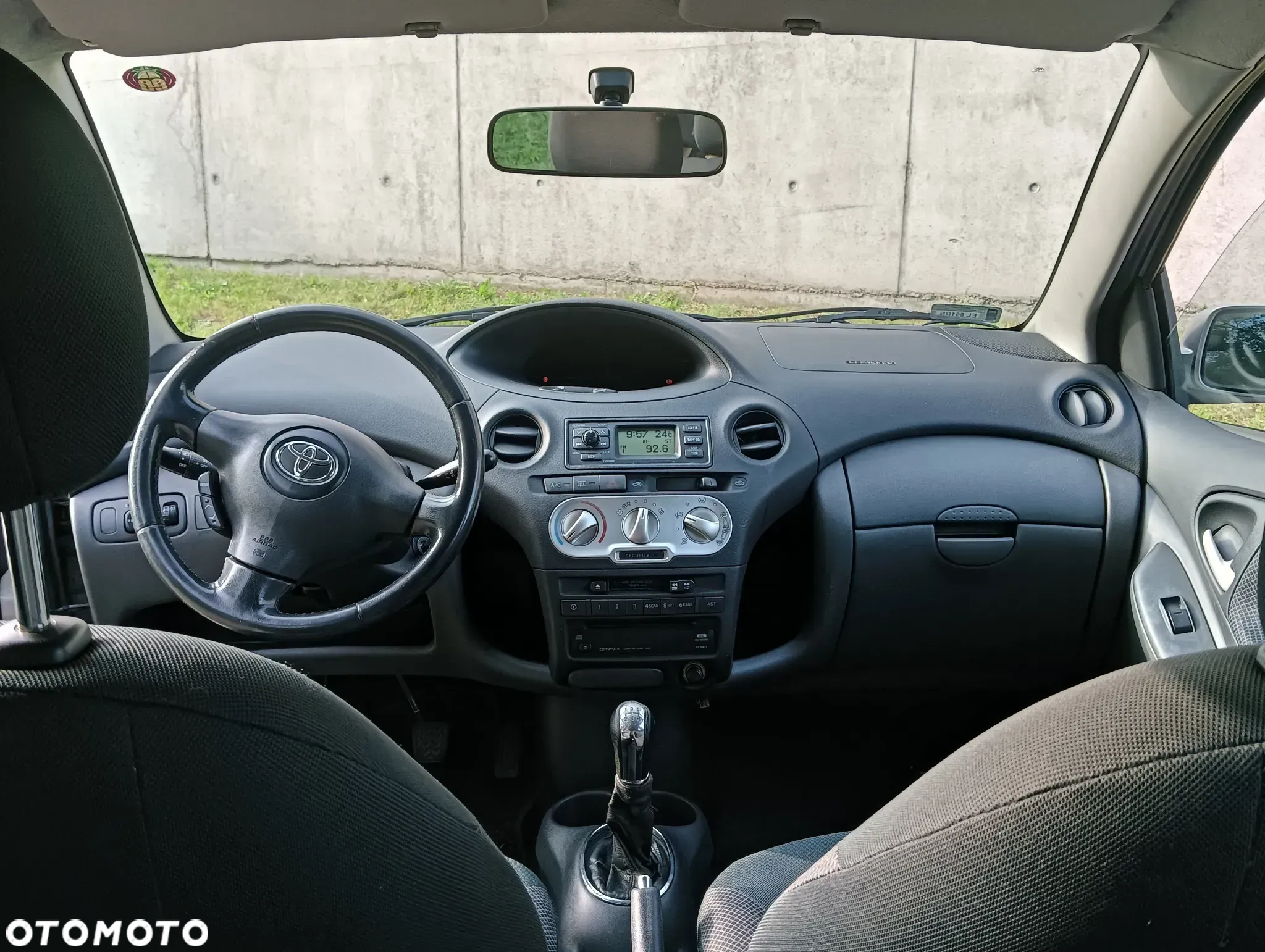 Toyota Yaris 1.4 D-4D - 10