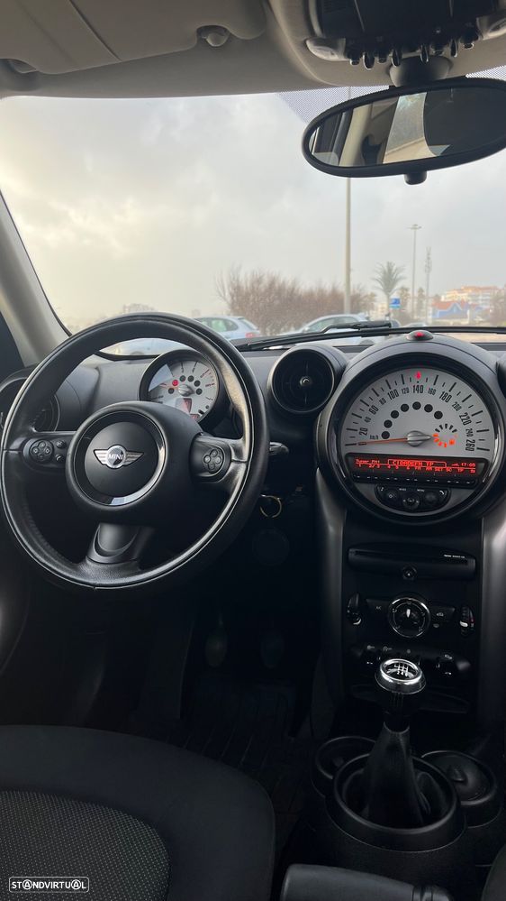 MINI Countryman One D - 6