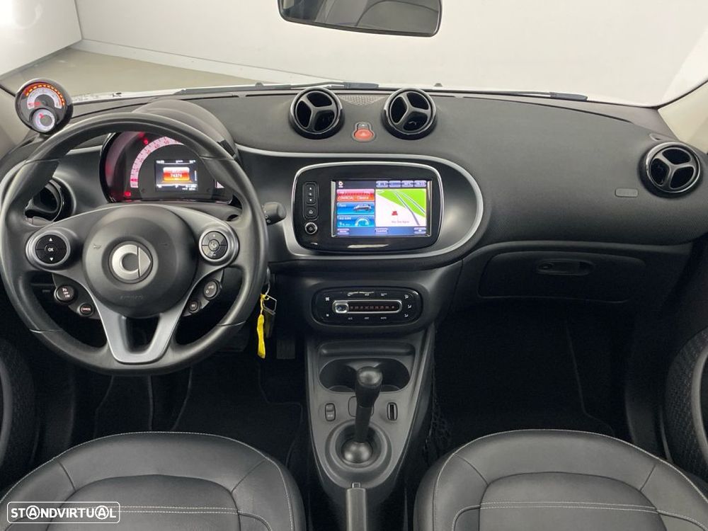 Smart ForFour EQ - 10