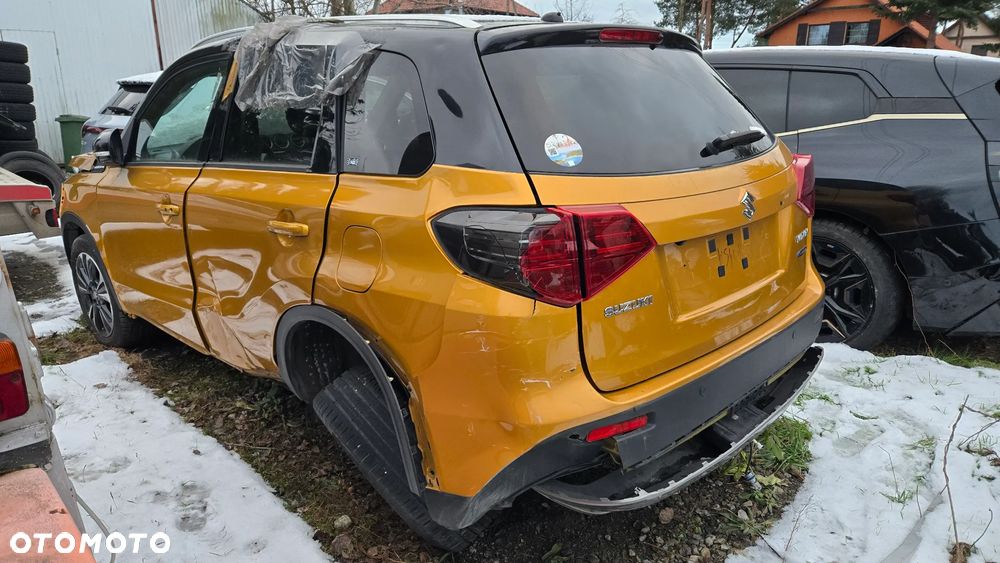 Suzuki Vitara ver-1-5-strong-hybrid-elegance-2wd-ags - 2