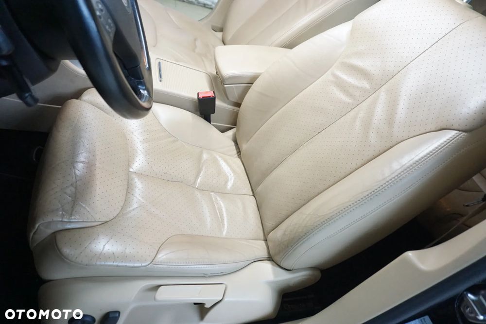 Volkswagen Passat 2.0 TDI DSG Comfortline - 21
