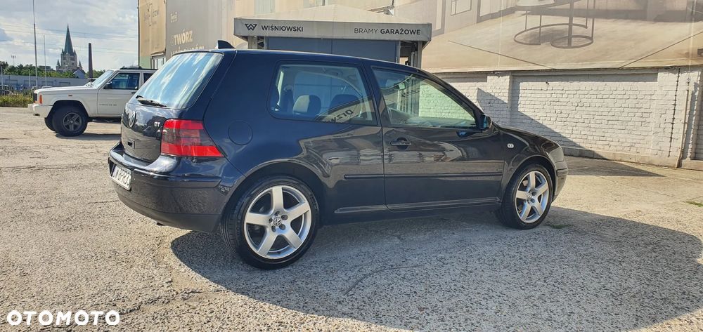 Volkswagen Golf 2.0 Highline - 16