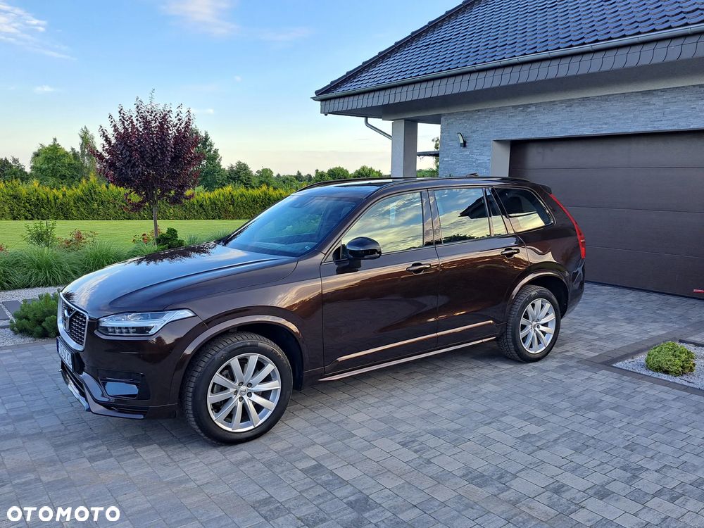 Volvo XC 90 B5 D AWD R-Design 7os - 2