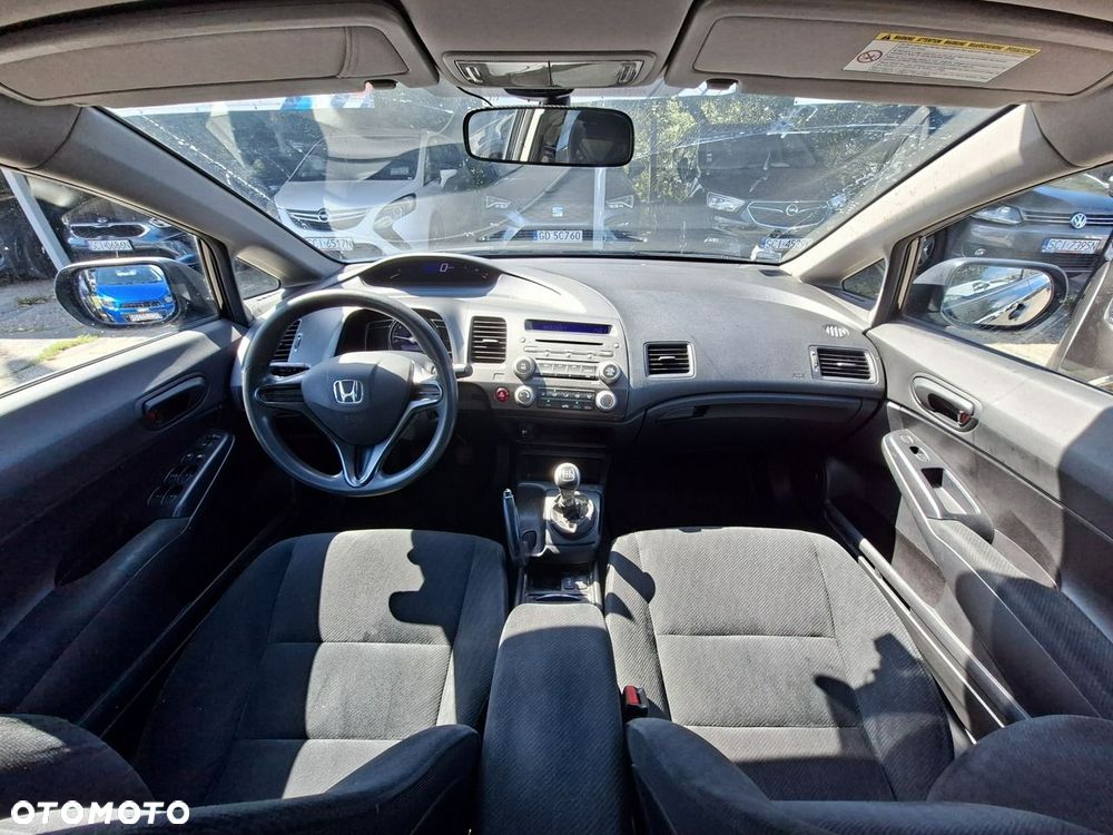 Honda Civic 1.8 Comfort - 13