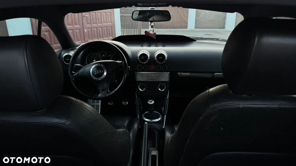 Audi TT Coupé 1.8T - 13