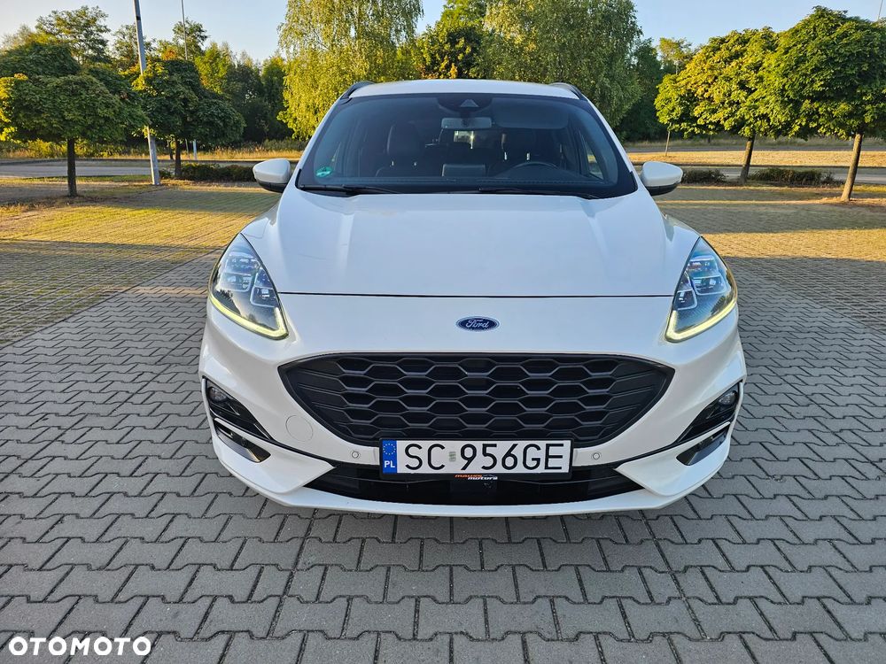 Ford Kuga - 2