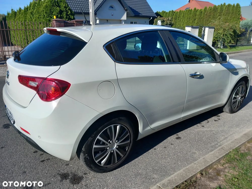 Alfa Romeo Giulietta 1.4 TB Distinctive - 5