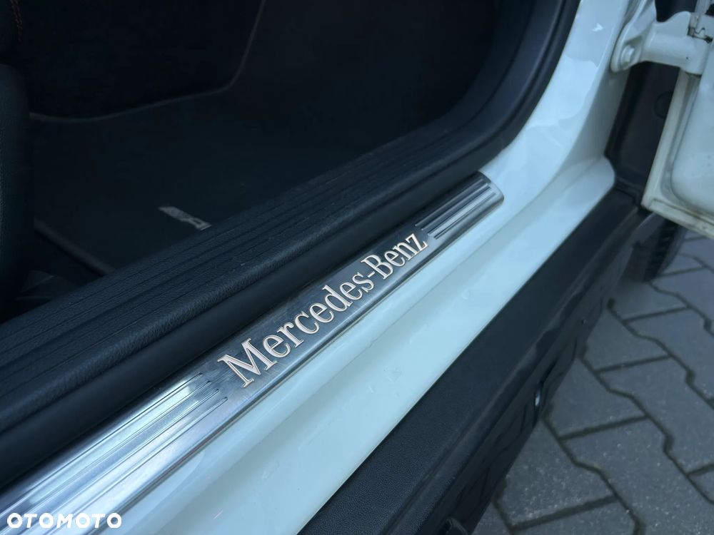 Mercedes-Benz GLA - 24
